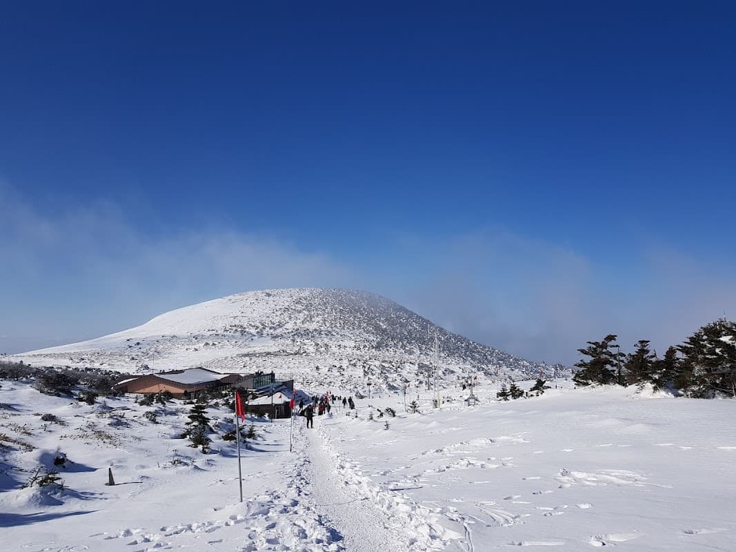 윗세오름