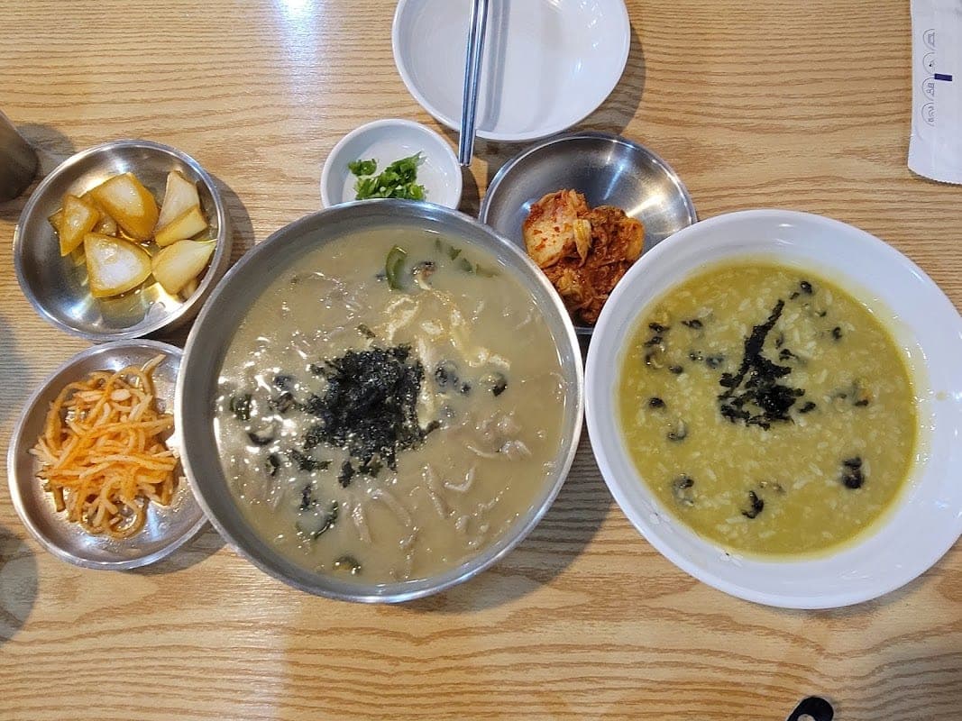중문 수두리 보말칼국수