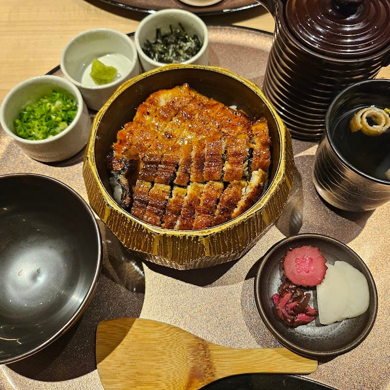 장어의 나카쇼 신사이바시점