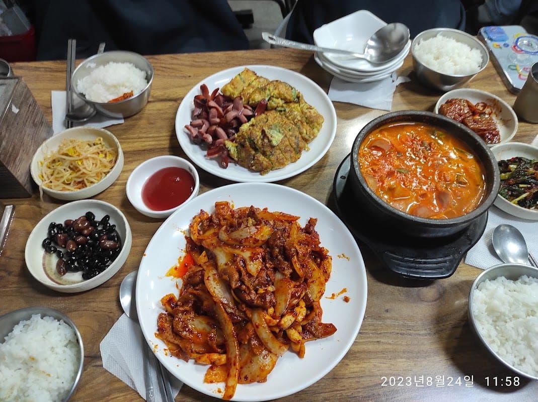 우정식당